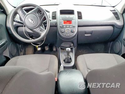 Zdjęcie 8 z 14 samochodu: 2013 KIA SOUL BASE VIN:KNDJT2A52D7630214 - miniatura