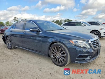 Czwarte zdjęcie samochodu z boku: 2015 MERCEDES-BENZ S 550 VIN:WDDUG8CB8FA070492 - miniatura