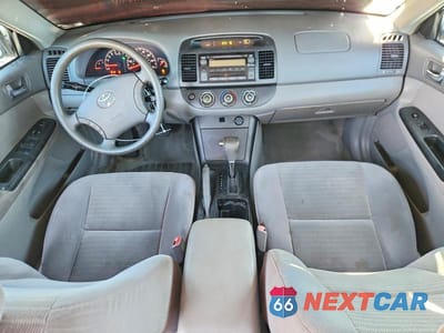 Zdjęcie 8 z 11 samochodu: 2006 TOYOTA CAMRY LE VIN:4T1BE32K16U712704 - miniatura