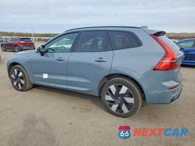 Drugie zdjęcie samochodu z przodu: 2024 VOLVO XC60 PLUS VIN:YV4H60DLXR1864791 - miniatura