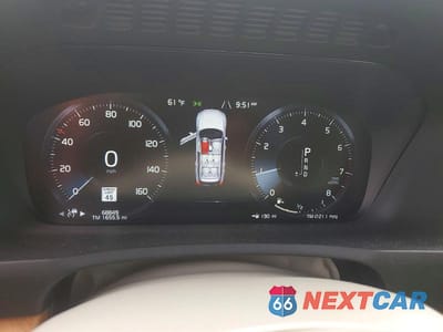 Zdjęcie 9 z 13 samochodu: 2021 VOLVO XC90 T6 MOMENTUM VIN:YV4A221K1M1680854 - miniatura