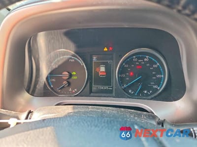 Zdjęcie 9 z 13 samochodu: 2018 TOYOTA RAV4 HYBRID XLE VIN:JTMRJREV9JD180862 - miniatura