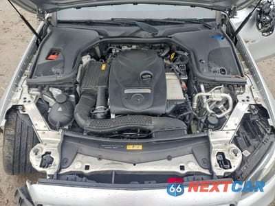 Zdjęcie 11 z 12 samochodu: 2017 MERCEDES-BENZ E 300 4MATIC VIN:WDDZF4KB6HA214093 - miniatura