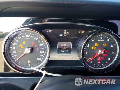 Zdjęcie 9 z 12 samochodu: 2017 MERCEDES-BENZ E 300 VIN:WDDZF4JB4HA055978 - miniatura