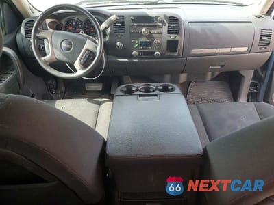 Zdjęcie 8 z 12 samochodu: 2012 GMC SIERRA K1500 SLE VIN:1GTR2VE74CZ111459 - miniatura