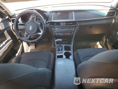 Zdjęcie 8 z 12 samochodu: 2018 KIA OPTIMA LX VIN:5XXGT4L32JG199457 - miniatura