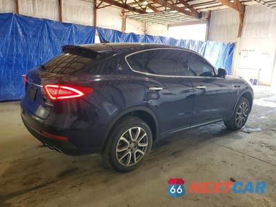 Trzecie zdjęcie samochodu z tyłu: 2017 MASERATI LEVANTE VIN:ZN661XUA3HX222620 - miniatura