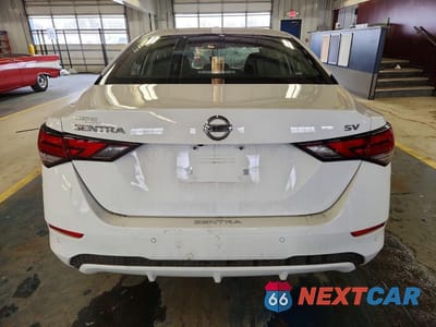 Zdjęcie 6 z 11 samochodu: 2020 NISSAN SENTRA SV VIN:3N1AB8CVXLY282679 - miniatura