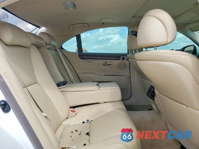 Zdjęcie 10 z 11 samochodu: 2014 LEXUS LS 460 BASE VIN:JTHBL5EF3E5130017 - miniatura