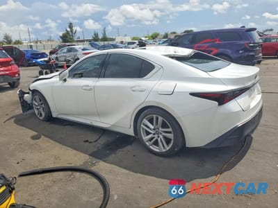 Drugie zdjęcie samochodu z przodu: 2024 LEXUS IS 300 BASE VIN:JTHCA1D28R5132725 - miniatura