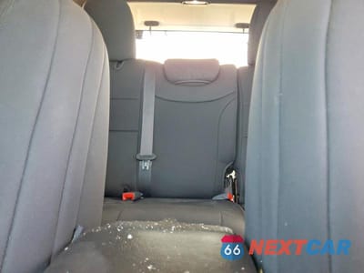 Zdjęcie 10 z 12 samochodu: 2019 JEEP WRANGLER UNLIMITED SPORT VIN:1C4HJXDGXKW602002 - miniatura