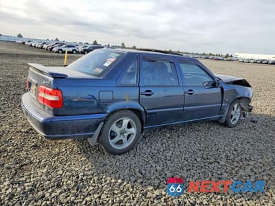 Trzecie zdjęcie samochodu z tyłu: 2000 VOLVO S70 T5 TURBO VIN:YV1LS53D6Y2634331 - miniatura