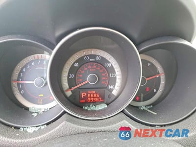 Zdjęcie 9 z 11 samochodu: 2010 KIA FORTE EX VIN:KNAFU4A26A5849721 - miniatura