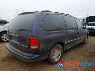 Trzecie zdjęcie samochodu z tyłu: 1998 CHRYSLER TOWN & COUNTRY LXI VIN:1C4GP64L4WB510270 - miniatura