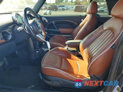 Zdjęcie 7 z 11 samochodu: 2008 MINI COOPER S VIN:WMWRH33598TL97353 - miniatura