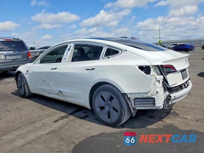 Drugie zdjęcie samochodu z przodu: 2023 TESLA MODEL 3 VIN:5YJ3E1EA5PF458215 - miniatura