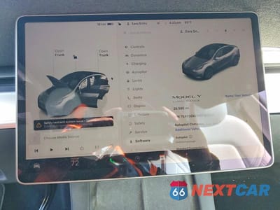 Zdjęcie 9 z 13 samochodu: 2024 TESLA MODEL Y VIN:7SAYGDEDXRF192305 - miniatura