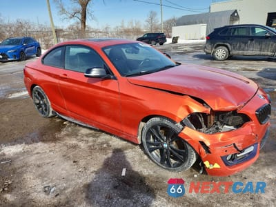 Czwarte zdjęcie samochodu z boku: 2014 BMW 228 I VIN:WBA1F5C58EV255767 - miniatura