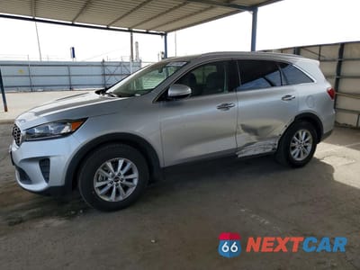2019 KIA SORENTO LX 5XYPG4A33KG439331 - główne zdjęcie licytacji z USA - miniatura