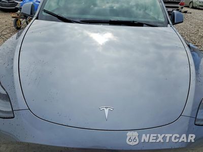 Zdjęcie 11 z 13 samochodu: 2024 TESLA MODEL Y VIN:7SAYGAEEXRF159604 - miniatura