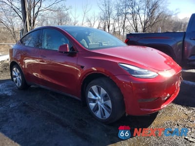 Czwarte zdjęcie samochodu z boku: 2024 TESLA MODEL Y VIN:7SAYGDED1RF093274 - miniatura