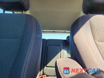 Zdjęcie 10 z 12 samochodu: 2018 CHEVROLET TRAX LS VIN:3GNCJNSB1JL307145 - miniatura
