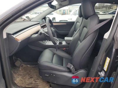 Zdjęcie 7 z 11 samochodu: 2024 TESLA MODEL Y VIN:7SAYGDEE0RA238732 - miniatura