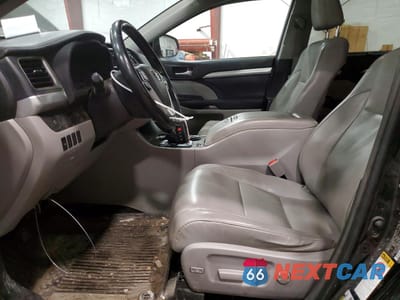 Zdjęcie 7 z 13 samochodu: 2017 TOYOTA HIGHLANDER HYBRID XLE VIN:5TDJGRFHXHS035817 - miniatura