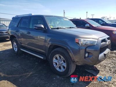 Czwarte zdjęcie samochodu z boku: 2015 TOYOTA 4RUNNER SR5 PREMIUM VIN:JTEBU5JR5F5274082 - miniatura