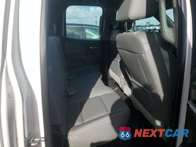 Zdjęcie 10 z 11 samochodu: 2018 CHEVROLET SILVERADO K1500 VIN:1GCVKNEH7JZ369723 - miniatura