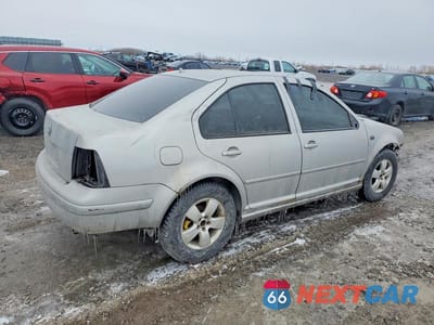 Trzecie zdjęcie samochodu z tyłu: 2003 VOLKSWAGEN JETTA GLS TDI VIN:3VWSP29M33M032400 - miniatura