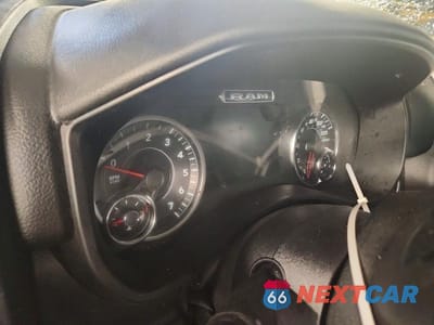 Zdjęcie 9 z 12 samochodu: 2020 RAM 1500 BIG HORN VIN:1C6SRFFT1LN327637 - miniatura