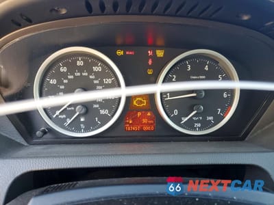 Zdjęcie 9 z 12 samochodu: 2005 BMW 645 CI AUTOMATIC VIN:WBAEK73465B327633 - miniatura