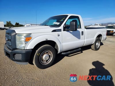2013 FORD F250 SUPER DUTY 1FTBF2A68DEB81878 - główne zdjęcie licytacji z USA - miniatura