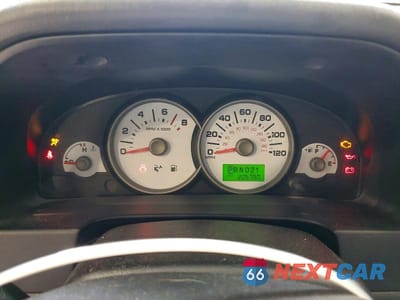 Zdjęcie 9 z 13 samochodu: 2006 FORD ESCAPE XLT VIN:1FMYU02Z97KA43118 - miniatura