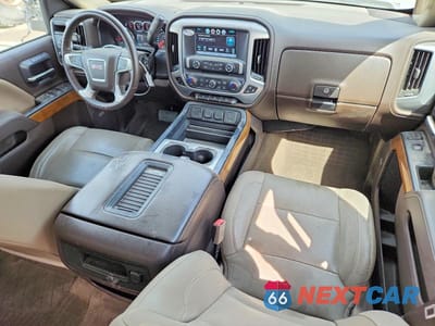 Zdjęcie 8 z 11 samochodu: 2018 GMC SIERRA K1500 SLT VIN:3GTU2NEC0JG386010 - miniatura