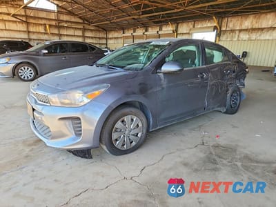 2020 KIA RIO LX 3KPA24AD7LE300430 - główne zdjęcie licytacji z USA - miniatura