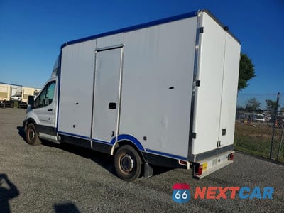 Drugie zdjęcie samochodu z przodu: 2020 FORD TRANSIT DELIVERY TRUCK VIN:1FDBW5Z8XLKB80332 - miniatura