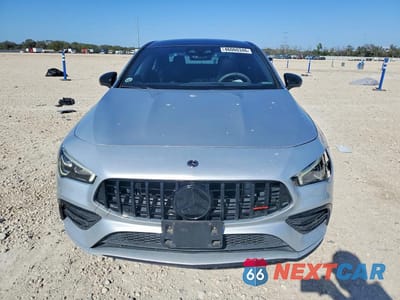 Piąte zdjęcie samochodu w środku: 2021 MERCEDES-BENZ CLA AMG 35 4MATIC VIN:W1K5J5BB8MN186819 - miniatura