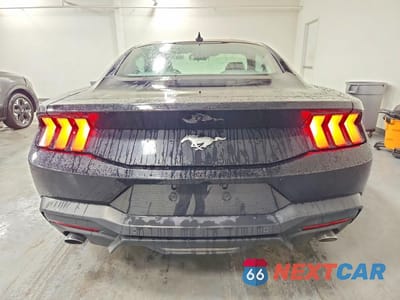 Zdjęcie 6 z 12 samochodu: 2024 FORD MUSTANG VIN:1FA6P8TH0R5106685 - miniatura
