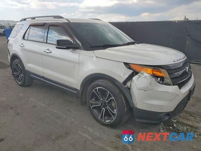 Czwarte zdjęcie samochodu z boku: 2014 FORD EXPLORER SPORT VIN:1FM5K8GT7EGC55382 - miniatura