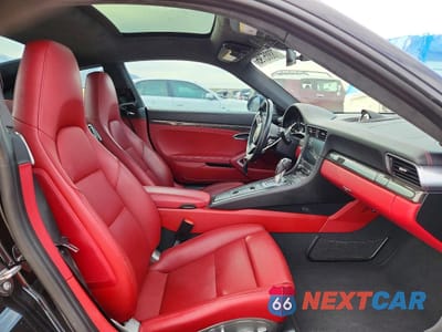 Zdjęcie 10 z 14 samochodu: 2017 PORSCHE 911 CARRERA S VIN:WP0AB2A90HS123725 - miniatura