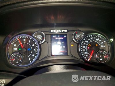 Zdjęcie 9 z 14 samochodu: 2023 RAM 1500 BIG HORN VIN:1C6SRFBT7PN584541 - miniatura