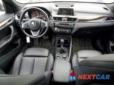Zdjęcie 8 z 13 samochodu: 2018 BMW X1 XDRIVE28I VIN:WBXHT3C31J5K23222 - miniatura