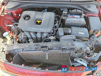 Zdjęcie 11 z 13 samochodu: 2017 HYUNDAI ELANTRA SE VIN:5NPD84LF0HH128853 - miniatura