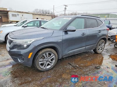 2021 KIA SELTOS S KNDEUCAA9M7230619 - główne zdjęcie licytacji z USA - miniatura