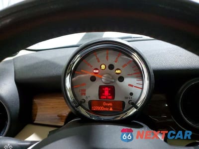 Zdjęcie 9 z 11 samochodu: 2012 MINI COOPER S VIN:WMWSV3C52CTY26531 - miniatura