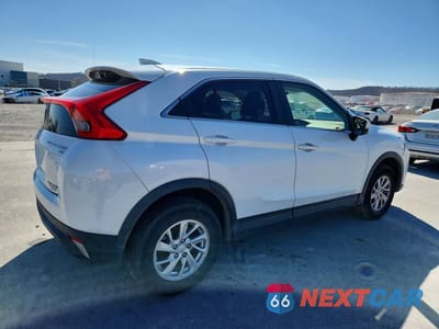 Trzecie zdjęcie samochodu z tyłu: 2019 MITSUBISHI ECLIPSE CROSS ES VIN:JA4AT3AA5KZ037557 - miniatura