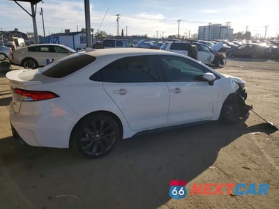 Trzecie zdjęcie samochodu z tyłu: 2024 TOYOTA COROLLA SE VIN:5YFS4MCE8RP203541 - miniatura
