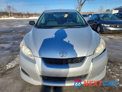 Piąte zdjęcie samochodu w środku: 2013 TOYOTA MATRIX L VIN:2T1KU4EE3DC078065 - miniatura